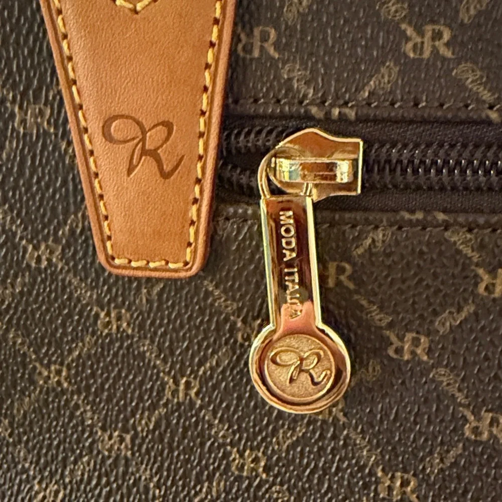 💼💼💼BOGOHO 💼💼💼RIONI Elegant Brown Tote Bag-NWOT - Picture 6 of 12